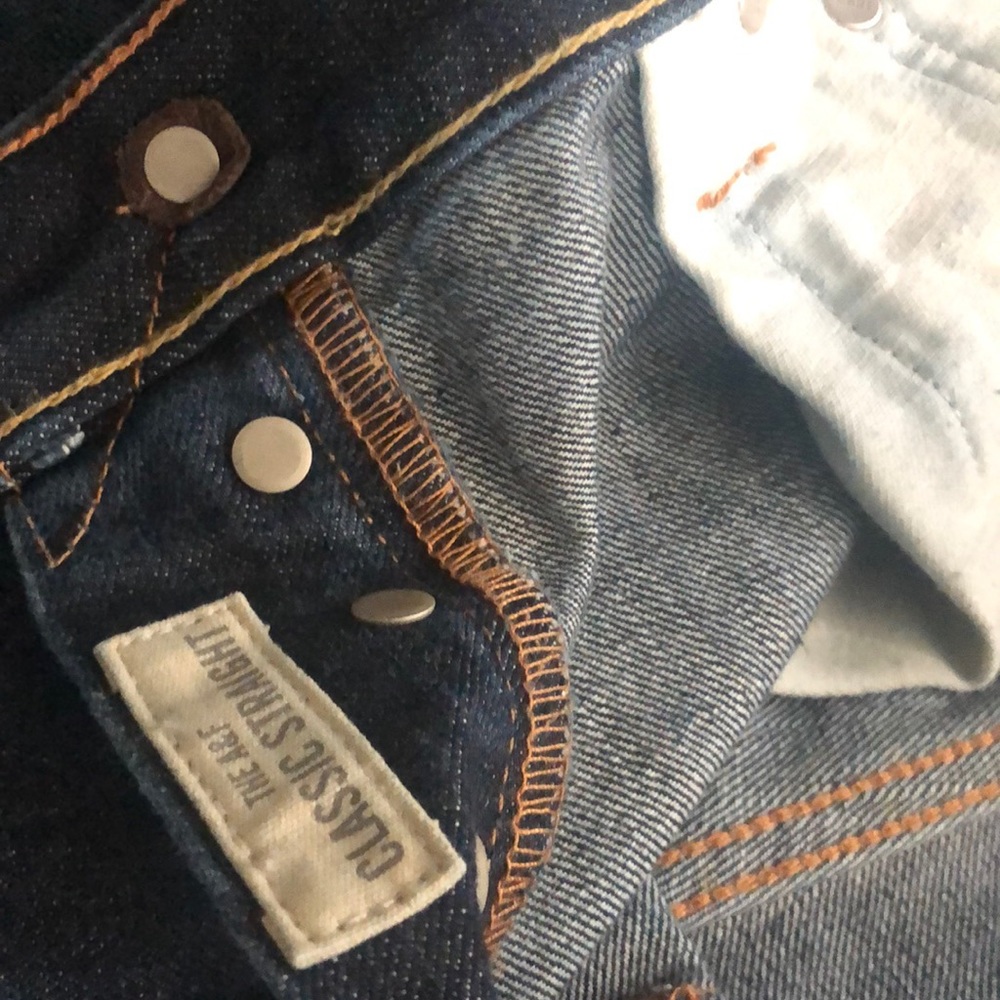 Abercrombie and Fitch Vintage Classic Straight Distressed Jeans